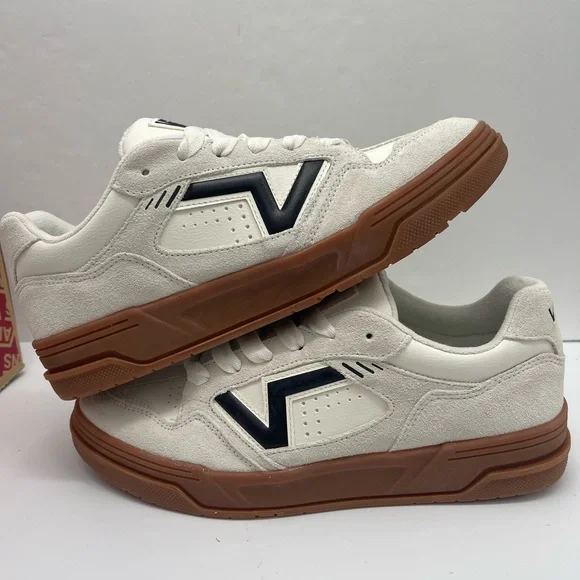 Vans Men’s Upland
Suede Marshmallow/Gum
VN000D250VM Sneakers - Picture 13 of 16